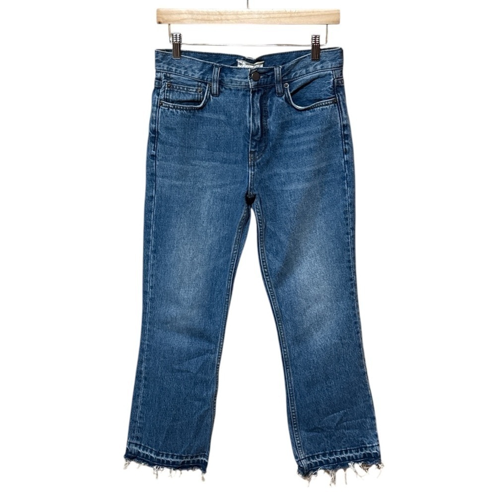 Free People Woman's Blue Jeans Cropped 61855-16515125 Raw Hem Size 25